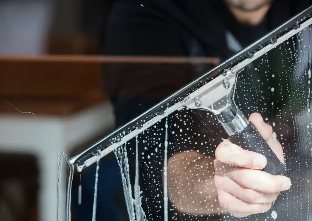 Der große Guide zur Gebäudereinigung in Wien_ Leistungen, Preise und Tipps